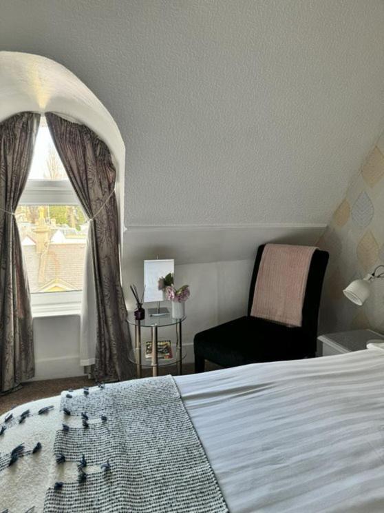 Hotel The Patricia à Torquay Chambre photo