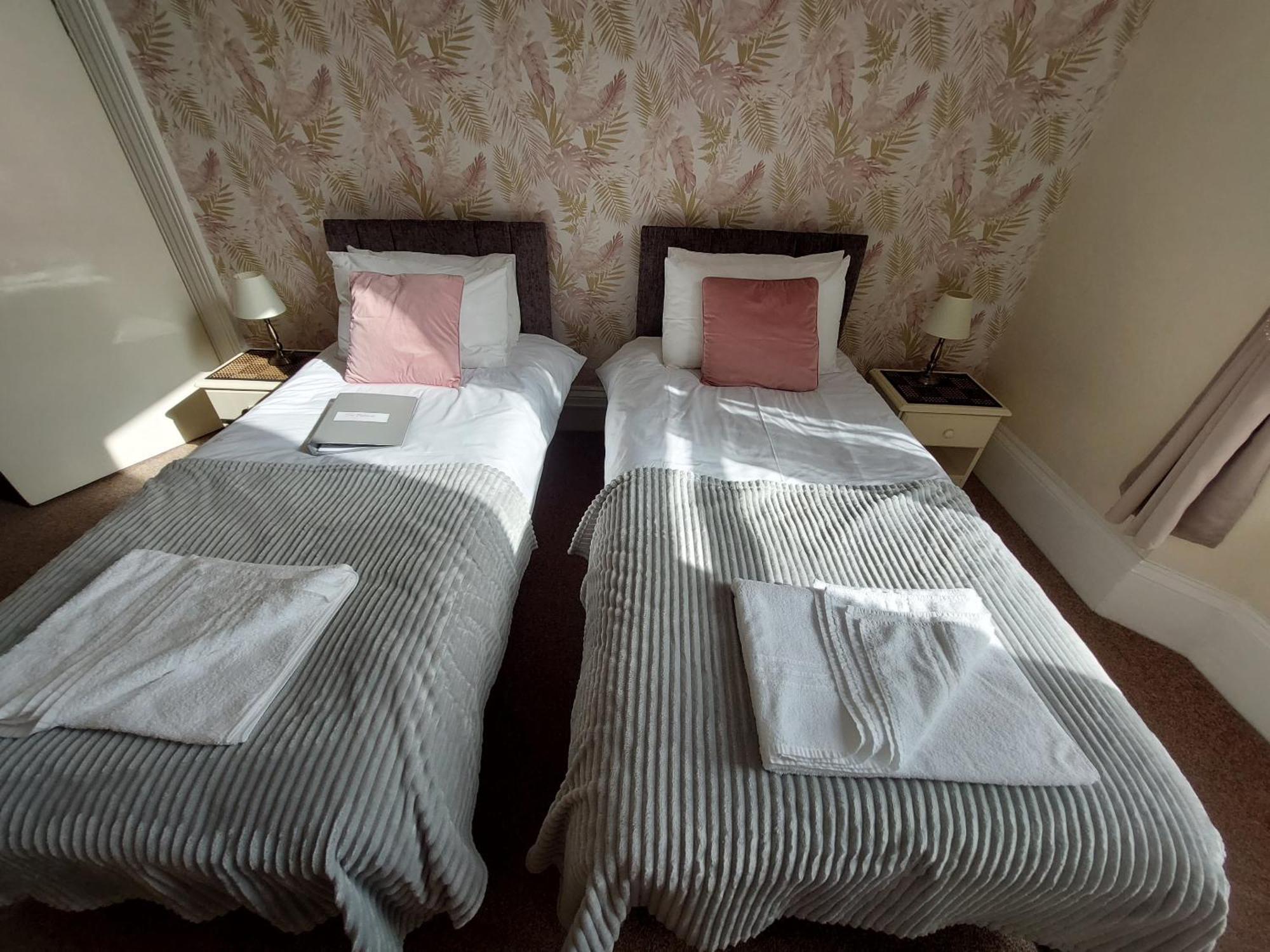 Hotel The Patricia à Torquay Extérieur photo